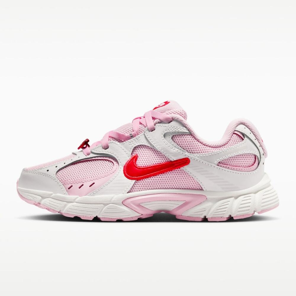 Nike V5 RNR White/Light Pink/Red Girls Shoe Size 2Y